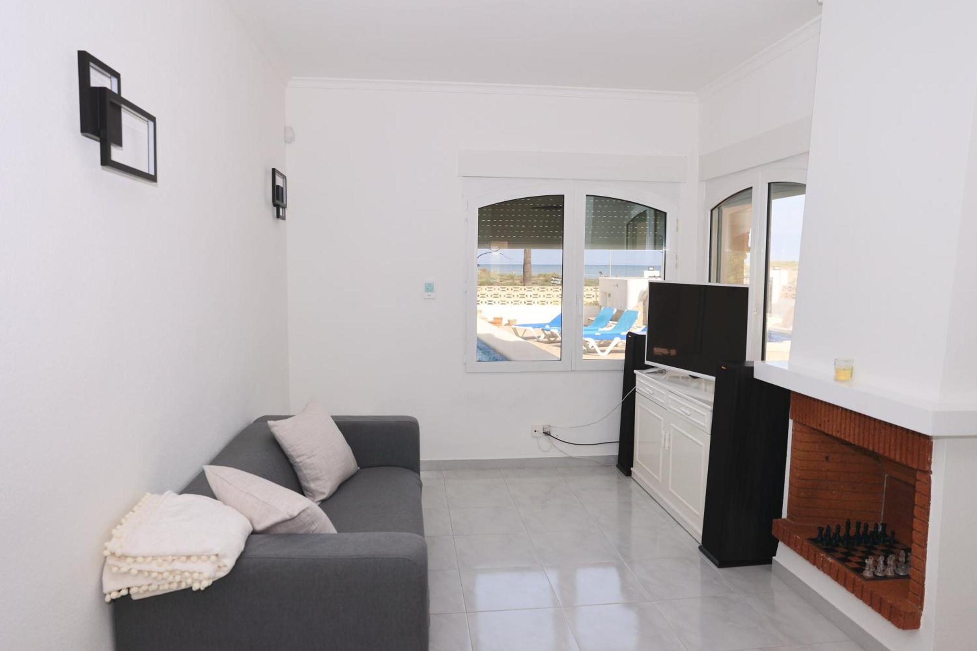 Chalet En La Playa Con Piscina Privada - Holavivienda Inmobiliaria Denia Εξωτερικό φωτογραφία
